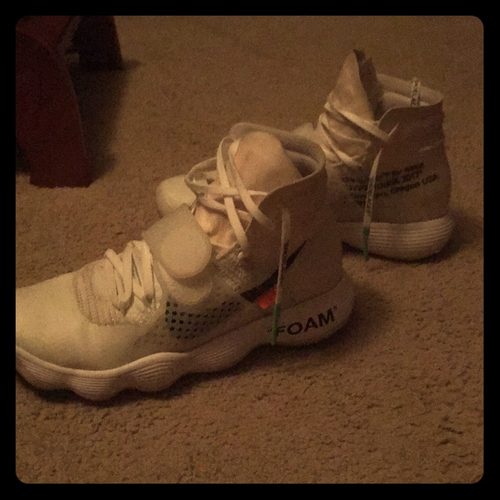 Off-White Hyperdunk size 8
